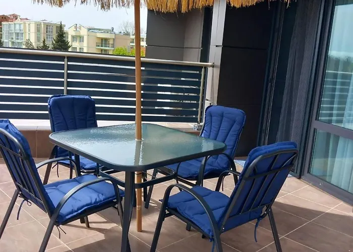 Apartment силви съни бийч плаза *